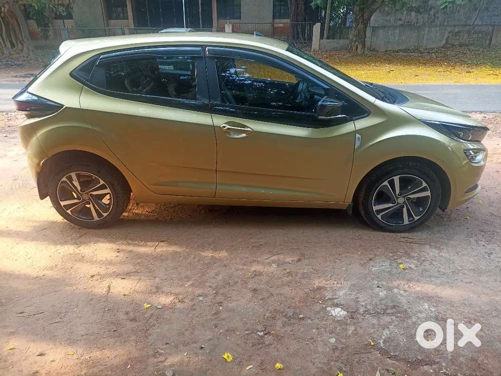 Tata Altroz Xz Petrol Manual 2020 13000 Km Driven