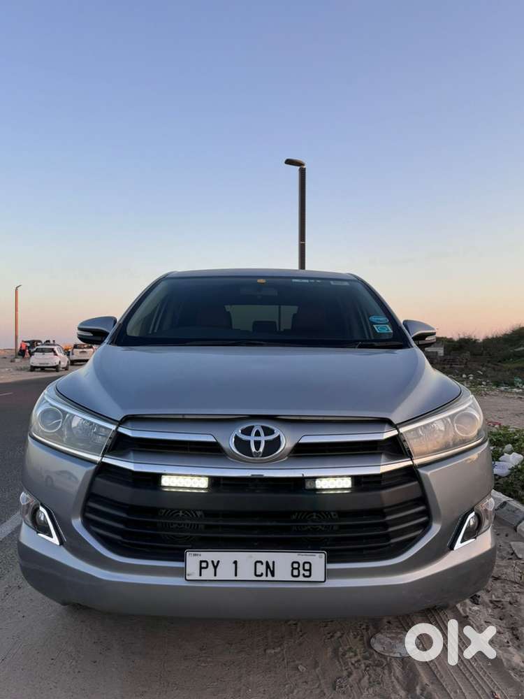 Toyota Innova Crysta 2016