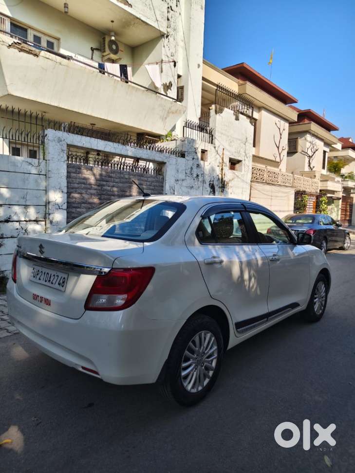 Maruti Suzuki Dzire 1.2 Zxi, 2023, Cng & Hybrids