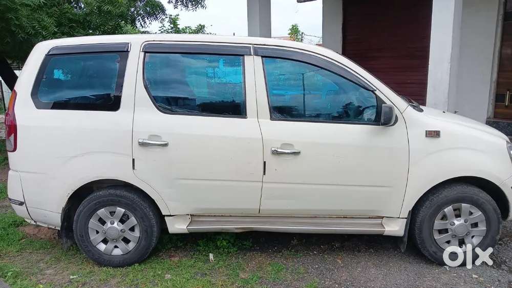 Mahindra Xylo 2011 Diesel Manual