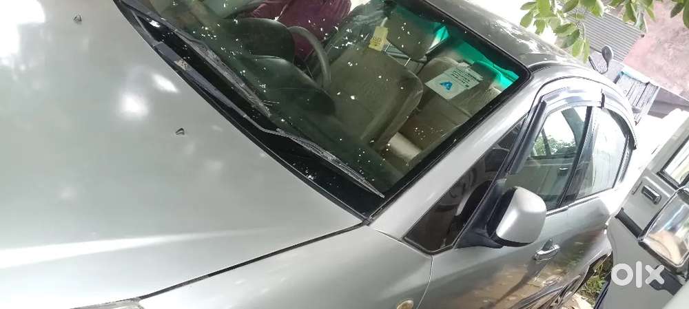 Maruti Suzuki Brezza 1.5 Vxi 2012