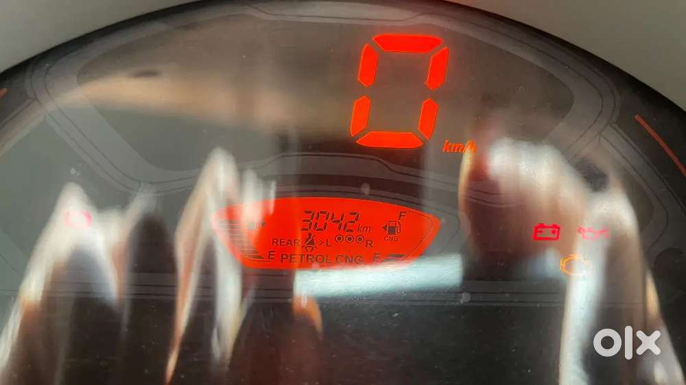 Maruti Suzuki Eeco 2025 Cng & Hybrids 3900 Km Driven Fully Completed