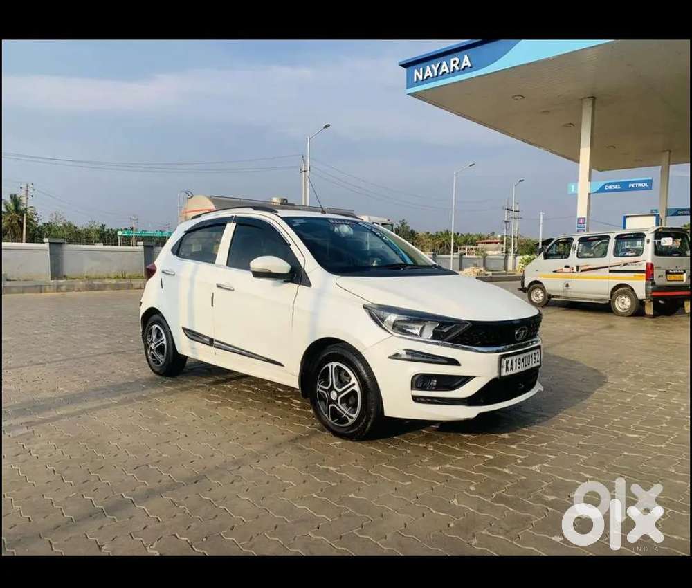 Tata Tiago Revotron 2020