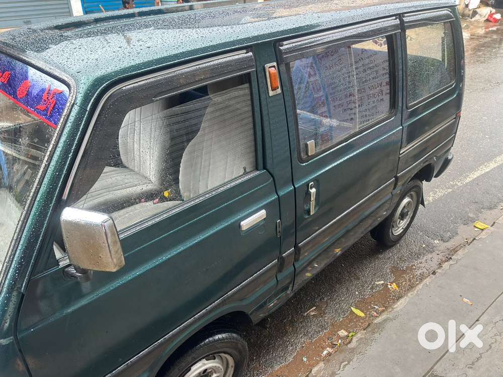 Well Maintained Van Omni