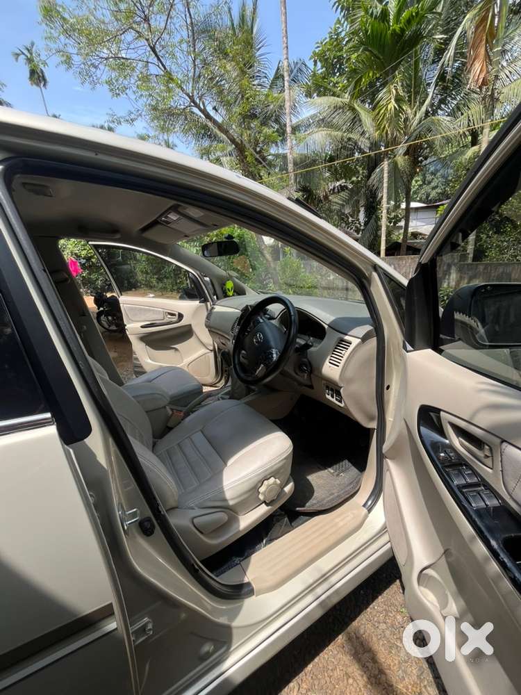 Toyota Innova Diesel Manual 2012 Model