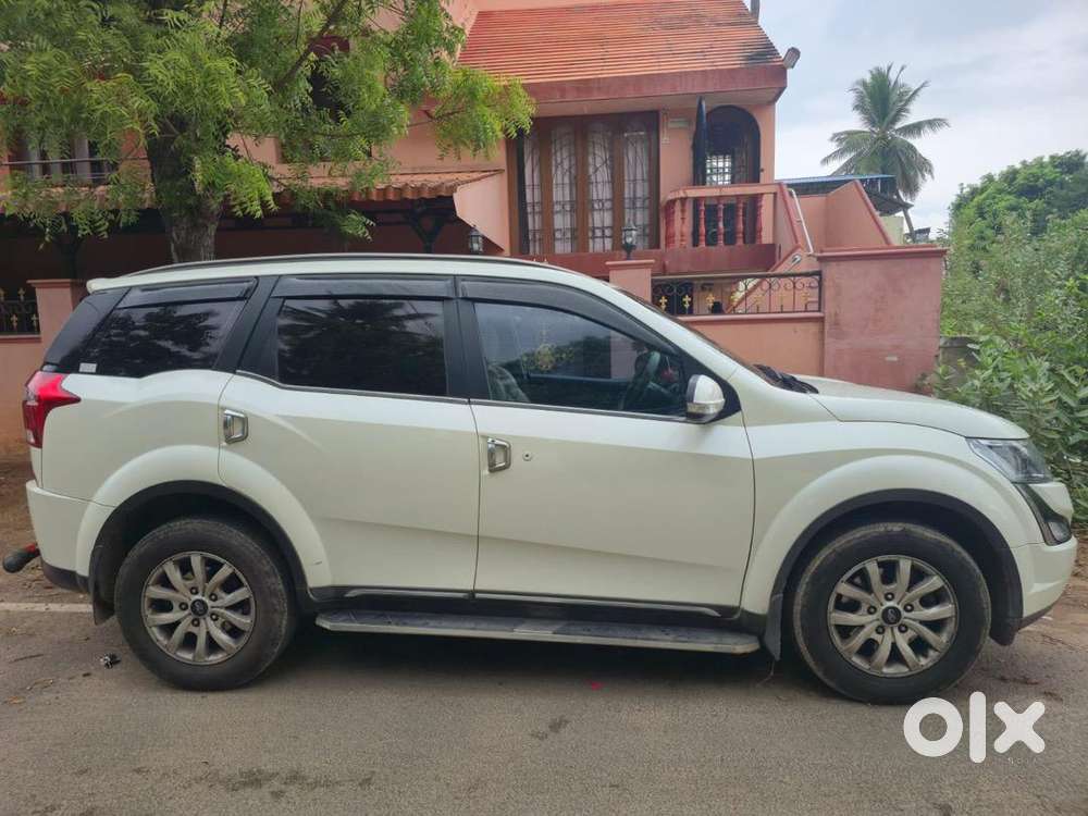 Mahindra Xuv500 2018 Diesel 46000 Km Driven