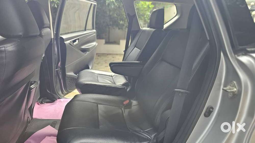 Toyota Innova Crysta 2.4 G Mt, 2019, Diesel