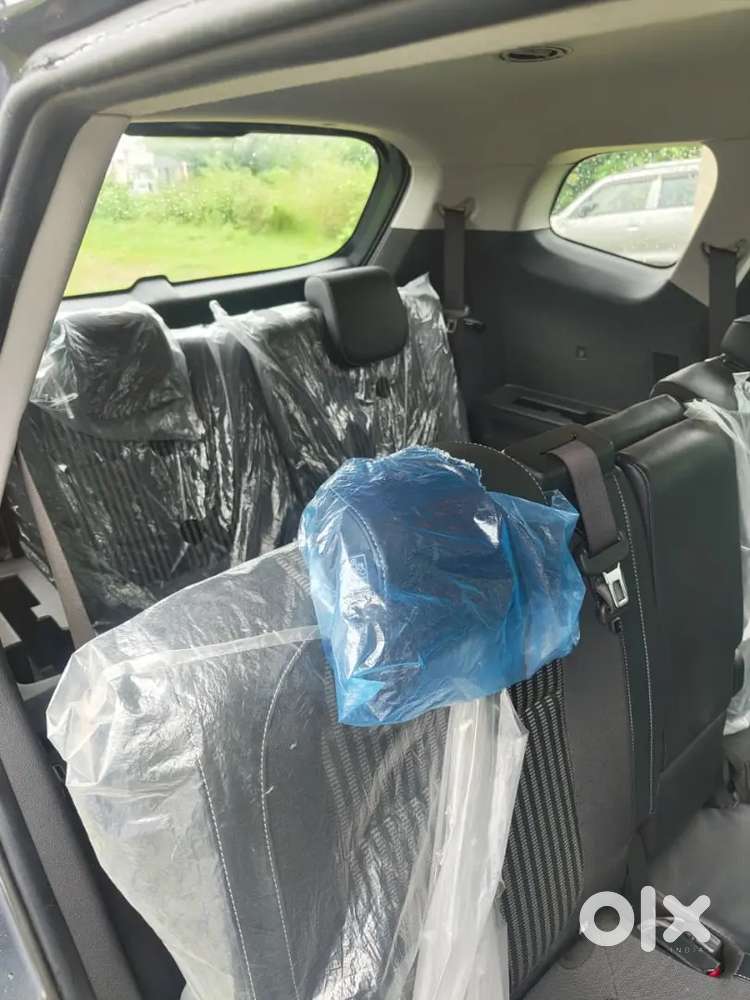 Kia Carens Prestige 7 2024