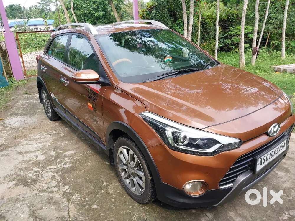 Hyundai I20 Active 2017 Petrol Well Maintained