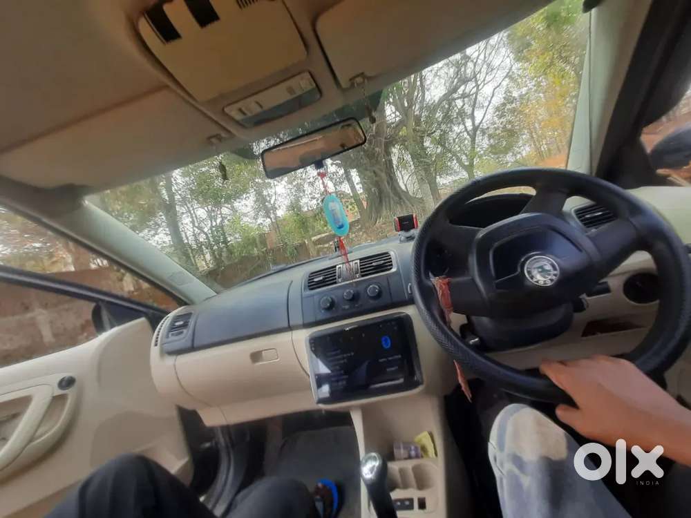 Skoda Fabia 2010 Petrol 100000 Km Driven