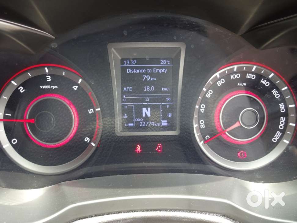 Mahindra Xuv 3xo Ax5 Ds Mt, 2024, Diesel