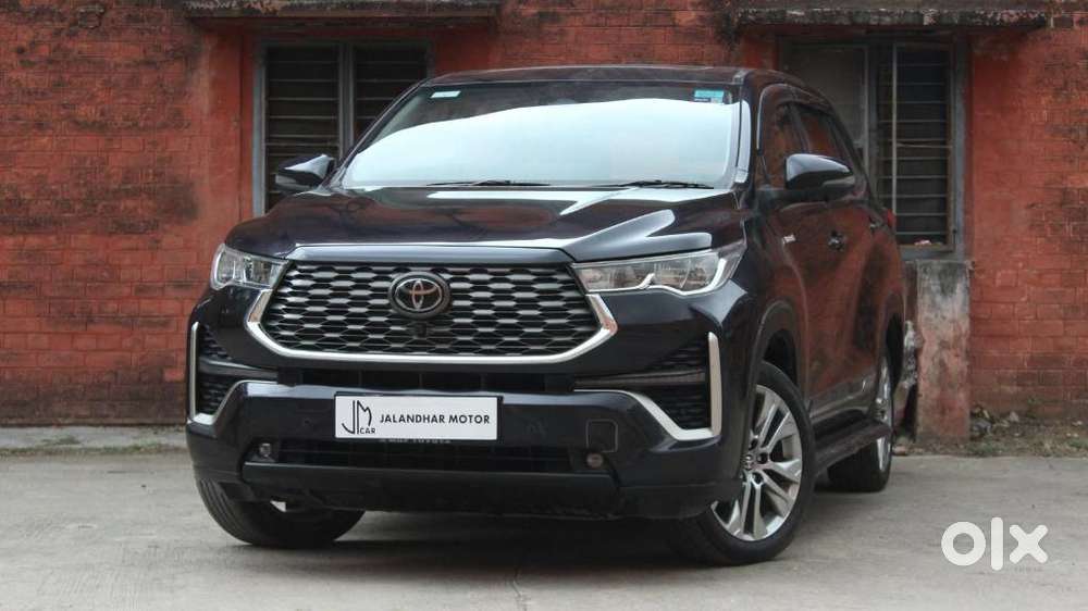 Toyota Innova Hycross 2.0 Vx Hybrid 7 Str, 2024, Petrol