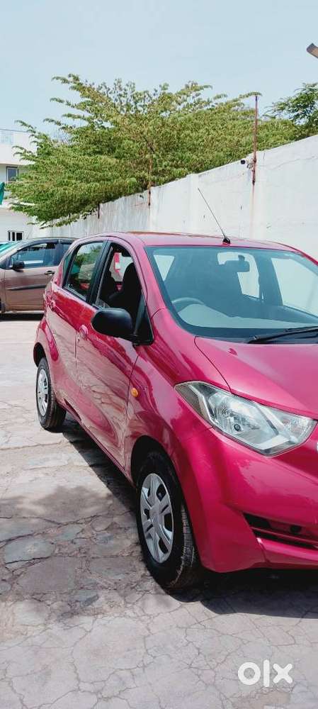 Datsun Redigo T Option, 2017, Petrol