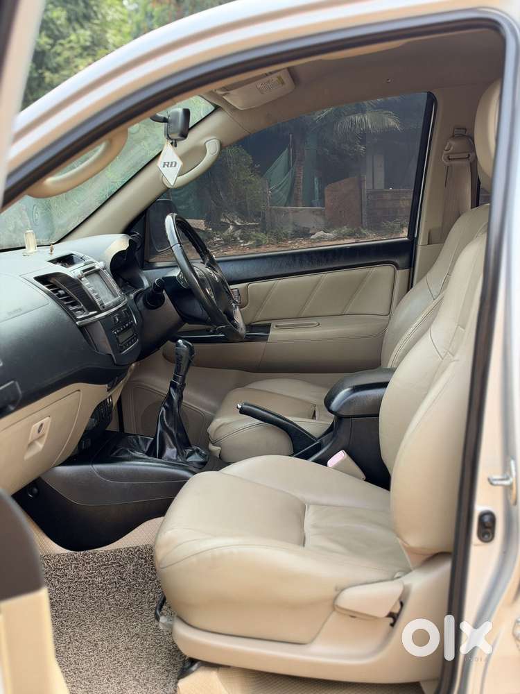 Toyota Fortuner 3.0 4x2 Mt, 2014, Diesel