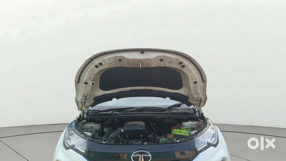 Tata Nexon 1.2 Revotron Xza Plus Premium, 2021, Petrol