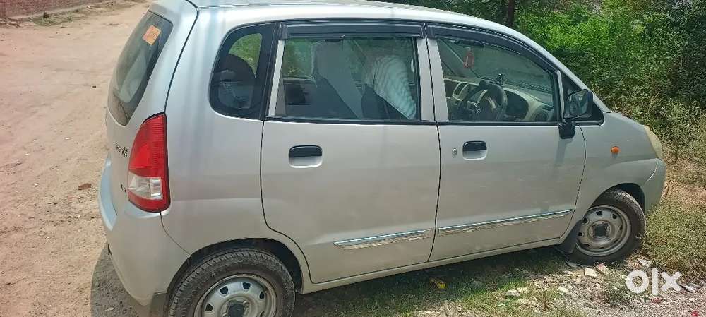 Maruti Suzuki Zen Estilo Lxi 2011 Green Cng