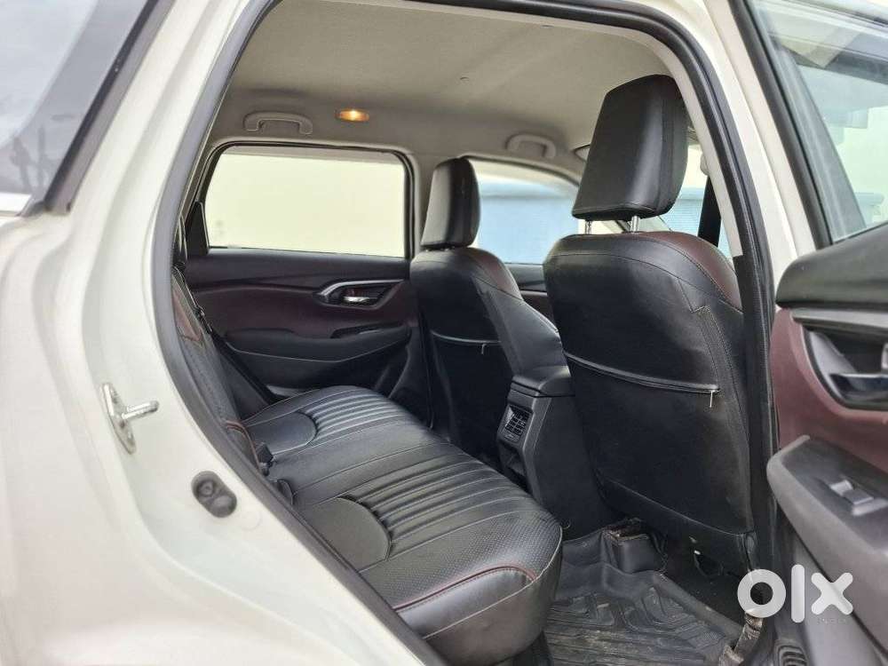 Maruti Suzuki Grand Vitara 1.5 Sigma Smart Hybrid, 2023, Petrol