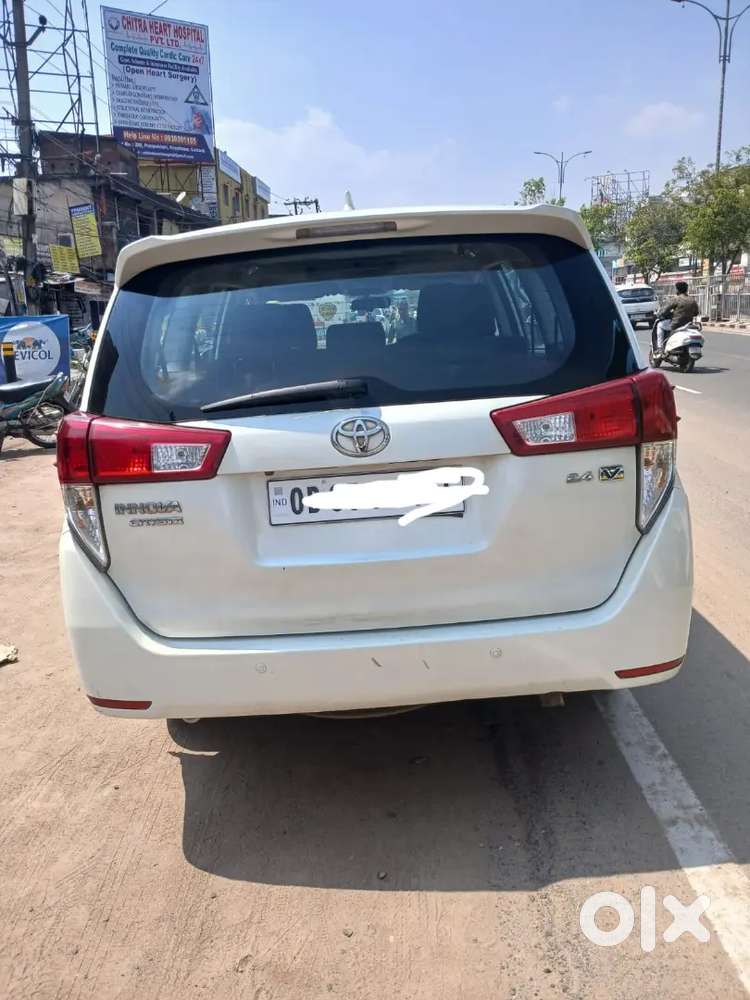 Toyota Innova Crysta Vx 2017