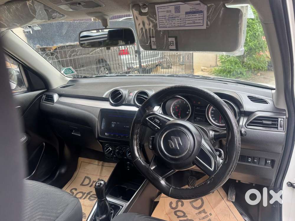 Maruti Suzuki Swift Vvt Vxi, 2021, Petrol