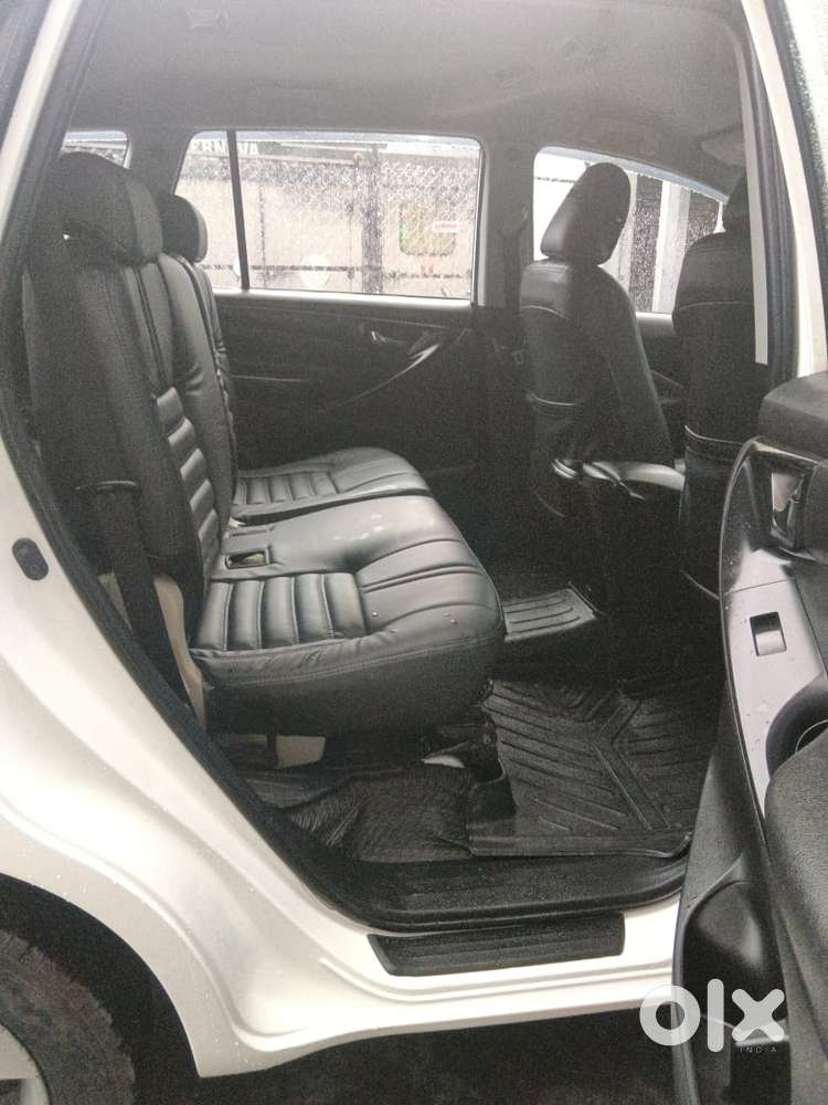 Toyota Innova Crysta 2.4 Gx Mt 8s, 2018, Diesel