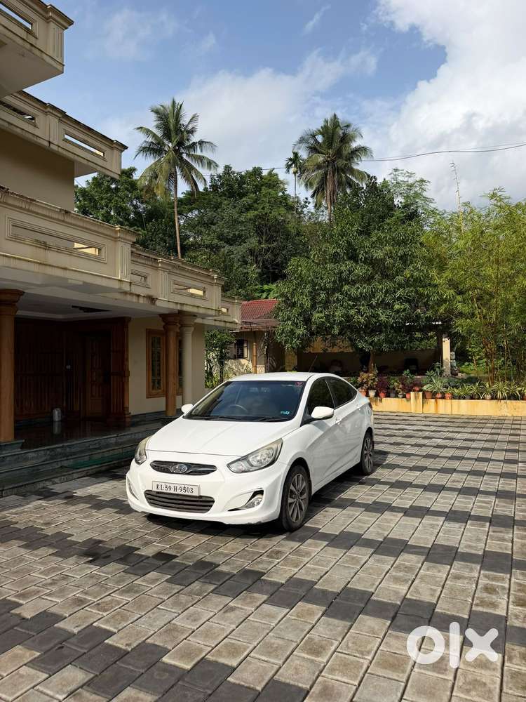 Hyundai Verna Vtvt 1.6 Sx, 2014, Petrol