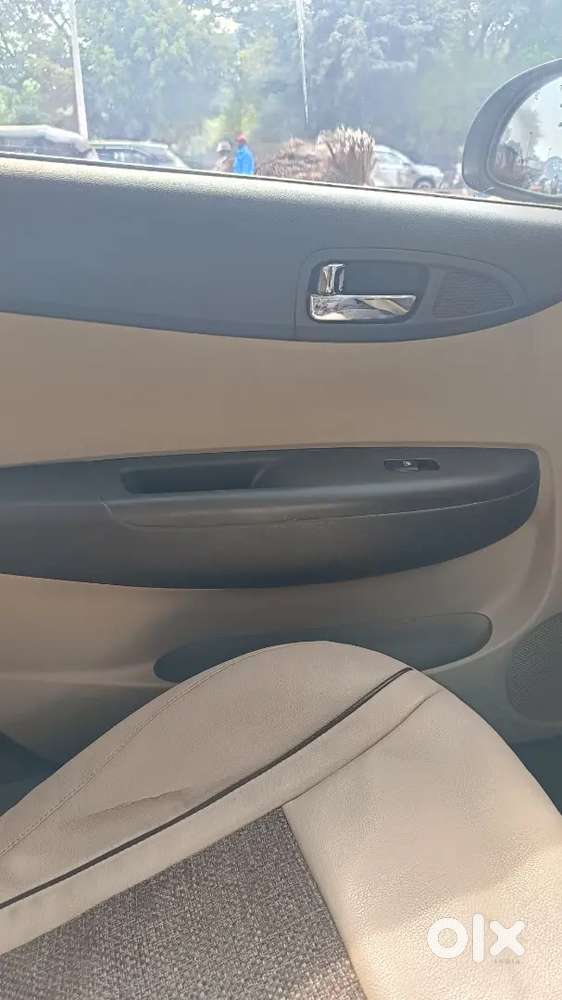 Hyundai I20 2013 Petrol Well Maintained