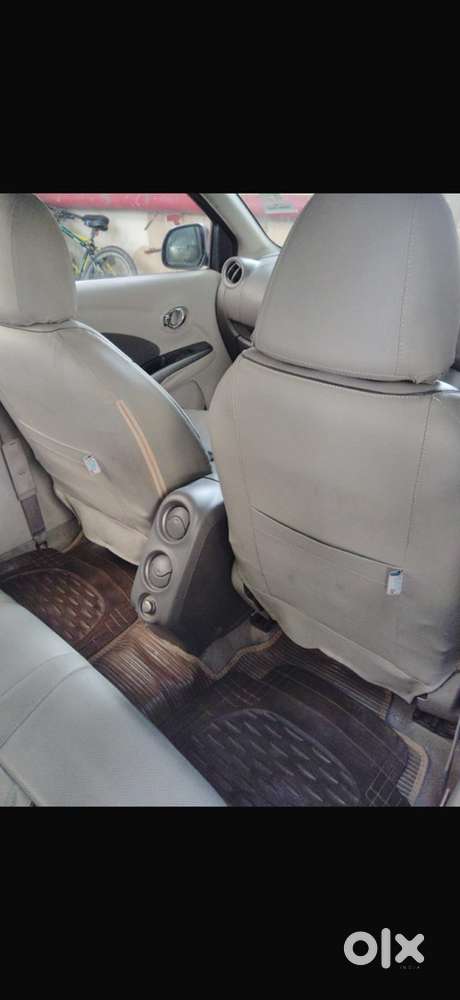 Renault Scala Petrol 2013