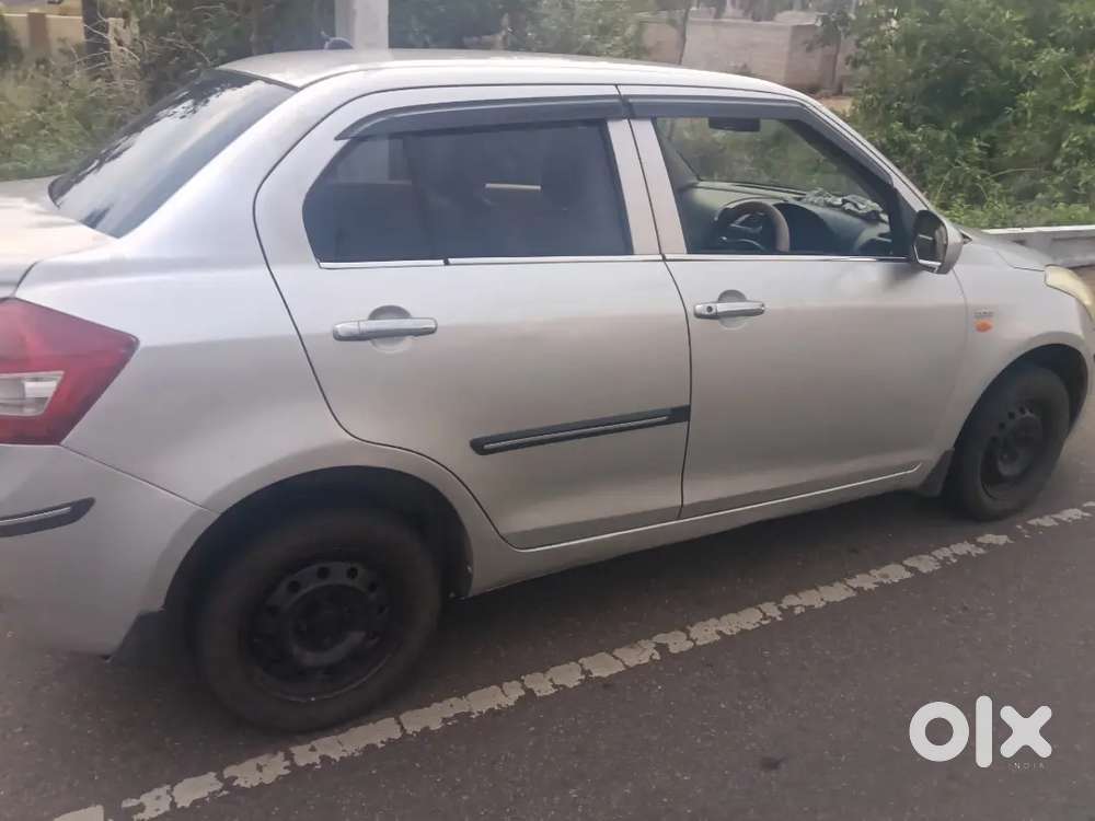 Maruti Suzuki Swift Dzire 2014 Diesel 85000 Km Driven