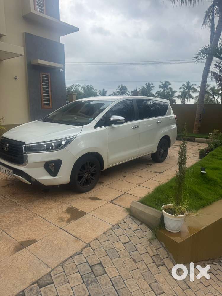 Toyota Innova Crysta Diesel 2018/12month