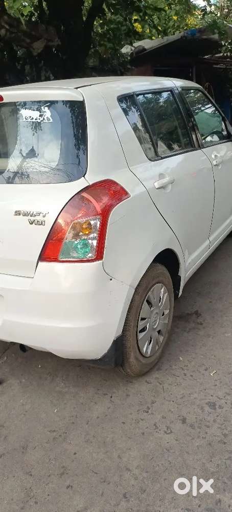 Maruti Suzuki Swift 2010 Diesel 137000 Km Driven