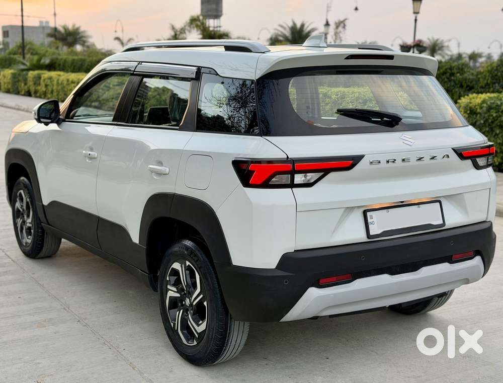 Maruti Suzuki Brezza 1.5 Zxi Plus Smart Hybrid, 2023, Petrol