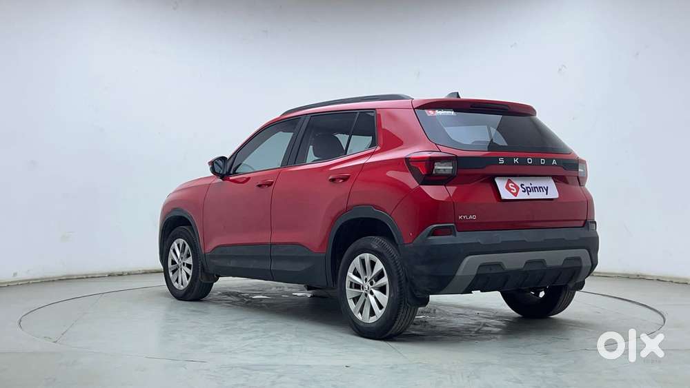 Skoda Kylaq Signature, 2025, Petrol