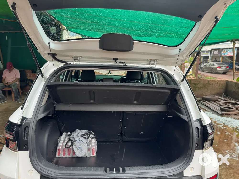 Hyundai Venue Diesel Manual 2023 1st Owner