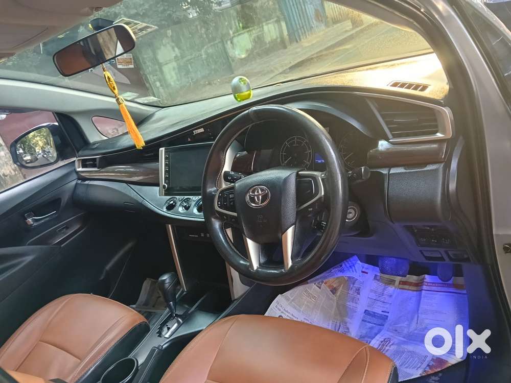 Toyota Innova Crysta 2.8 Gx At 8 Seater, 2021, Diesel