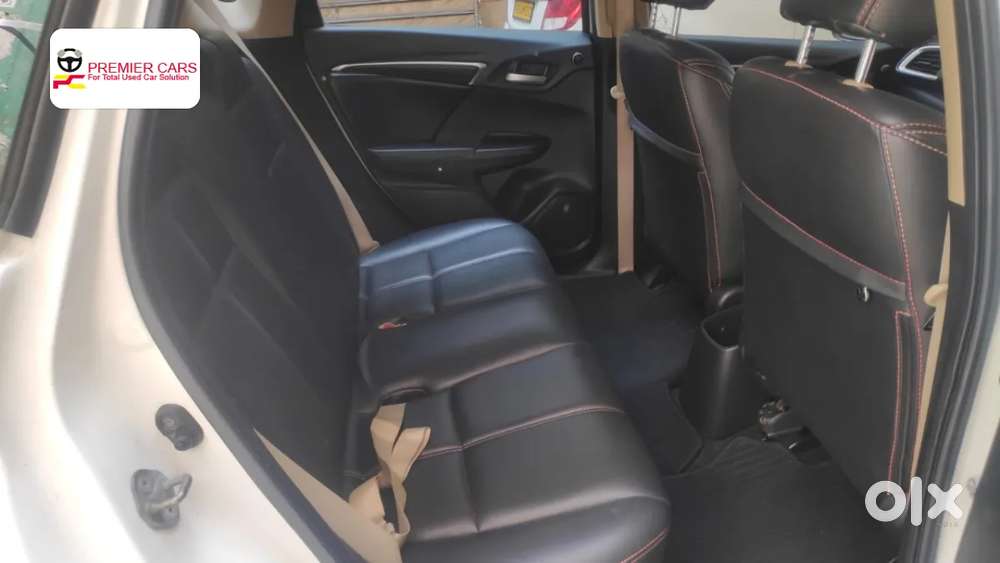 Honda Jazz V CVT, 2015, Petrol