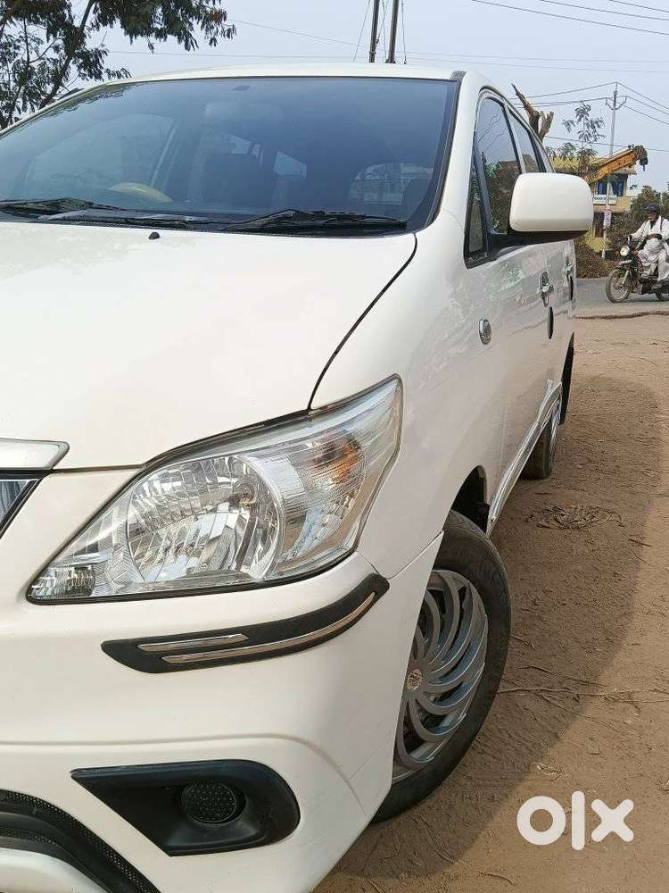 Toyota Innova 2.0 Gx 8 Seater, 2016, Diesel