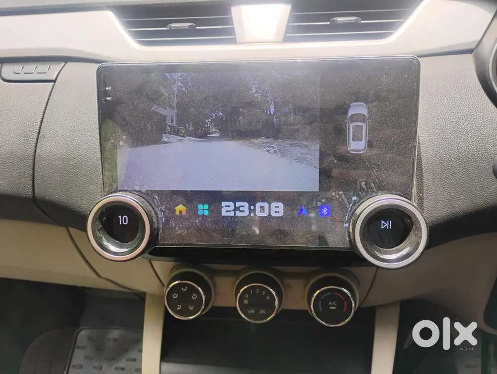 Renault Triber Rxz Top End 2020 Petrol Well Maintained