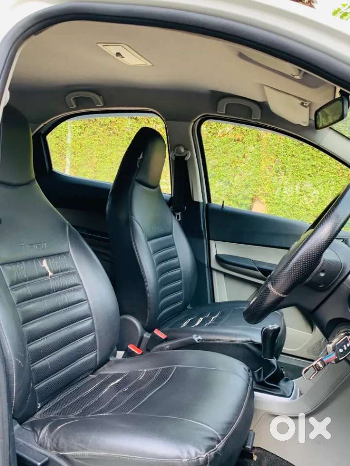 Tata Tiago 1.2 Revotron Xm, 2017, Petrol