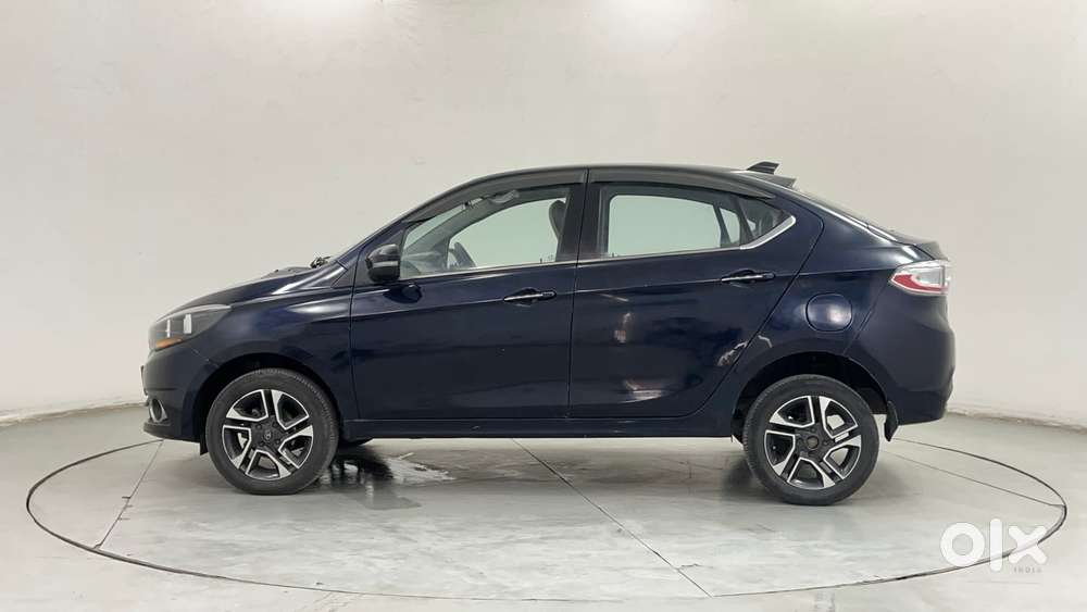 Tata Tigor Xza, 2018, Petrol