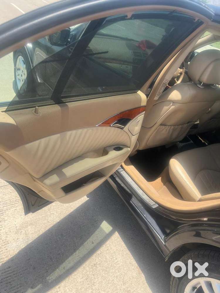 Mercedes-benz E-class 2009 Km Driven