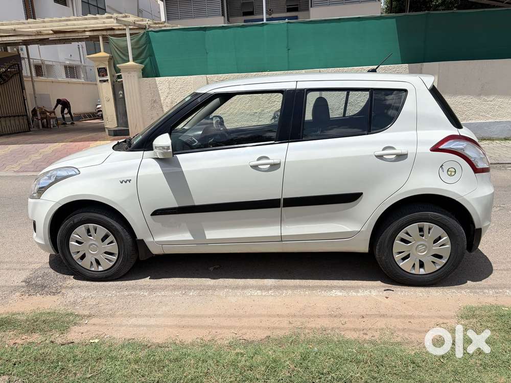 Maruti Suzuki Swift Vxi, 2014, Petrol