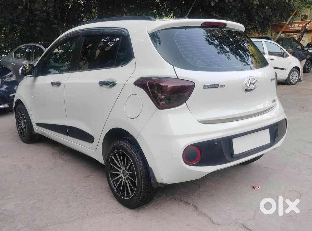 Hyundai Grand I10 1.2 Kappa Sportz Option At, 2017, Petrol