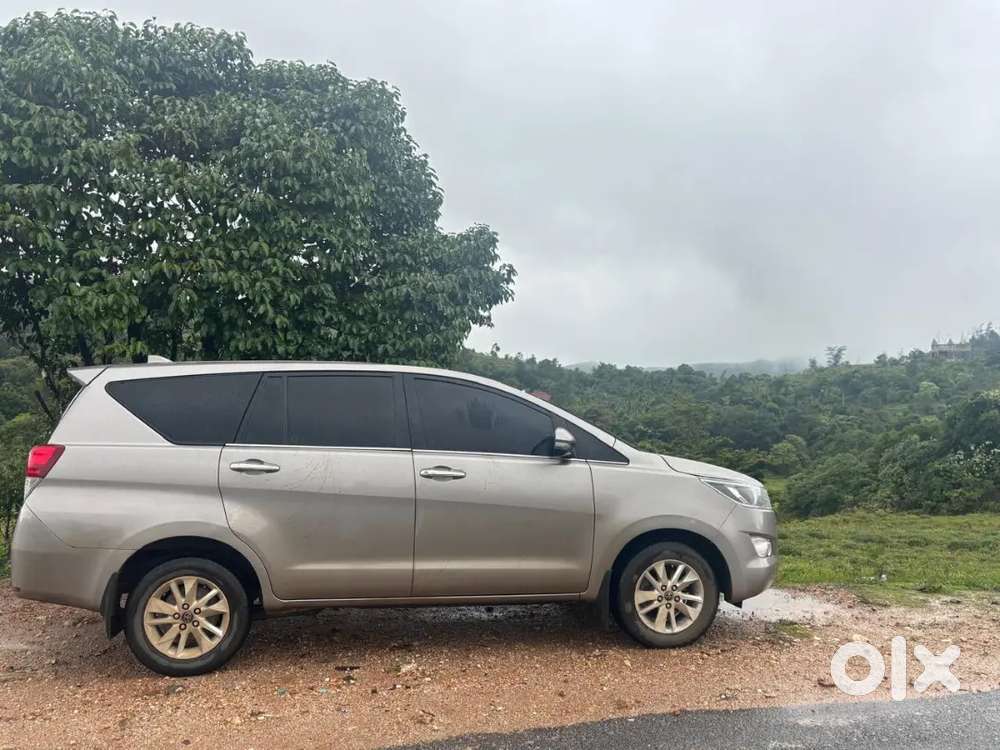 Toyota Innova Crysta 2017 Diesel Manual