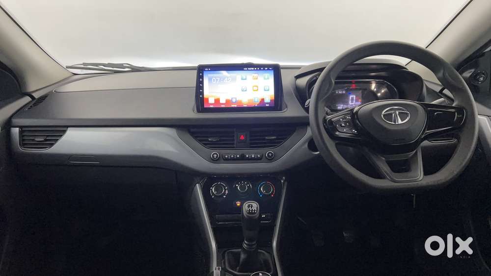 Tata Nexon 1.2 Revotron Xm (s), 2023, Petrol