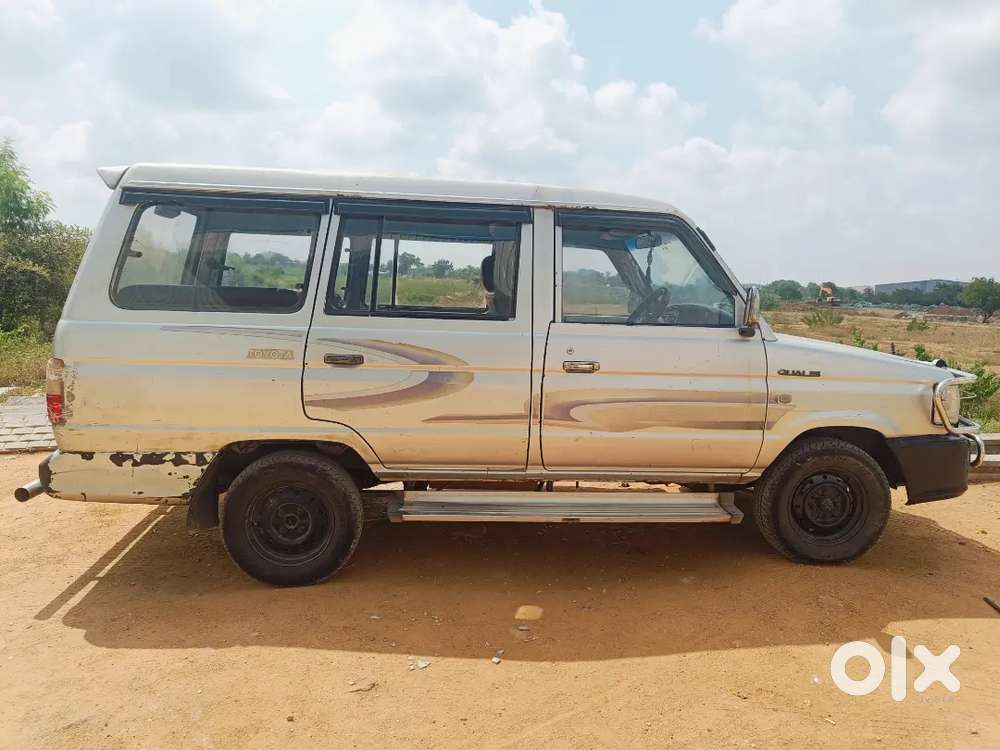 Toyota Qualis Gs 2004