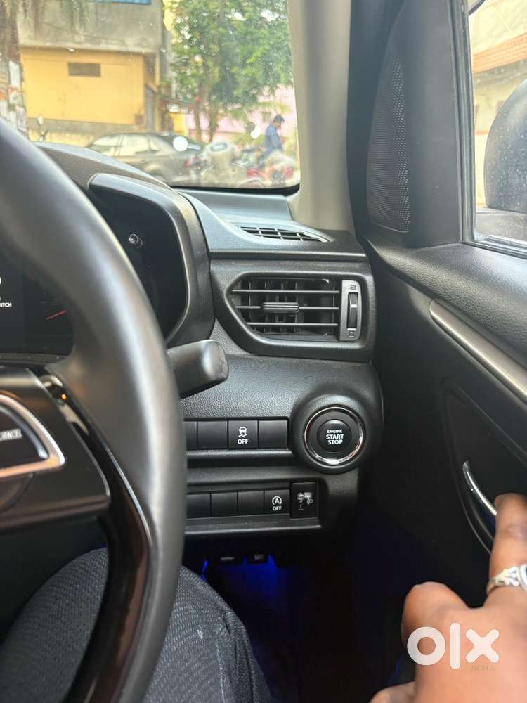 Maruti Suzuki Swift 2025 Petrol 14091 Km Driven
