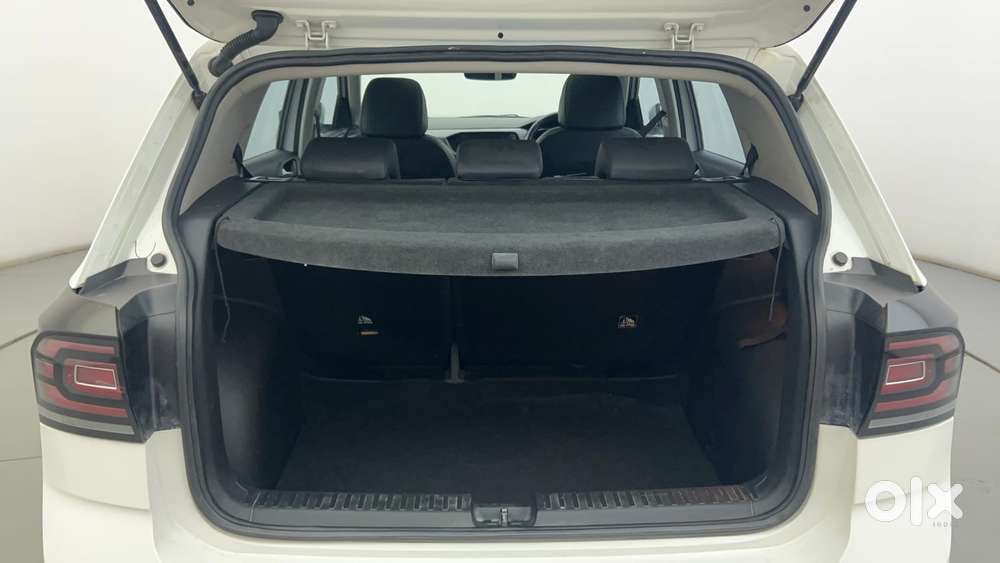 Volkswagen Taigun Topline 1.0 Tsi At (electric Seats), 2023, Petrol
