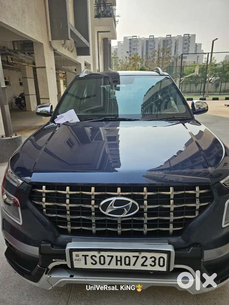 Hyundai Venue 2021 Petrol Well Maintained