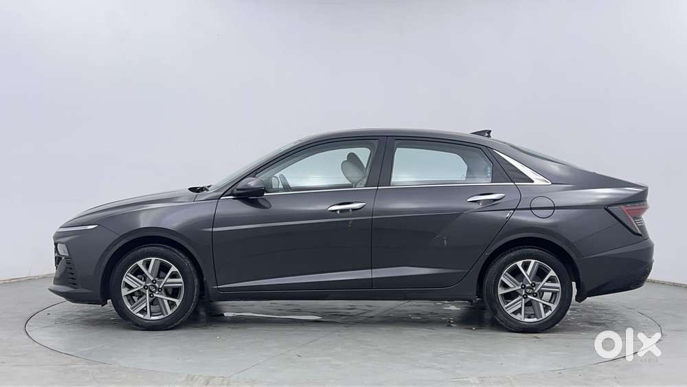 Hyundai Verna 1.5 Sx Petrol Mt, 2023, Petrol