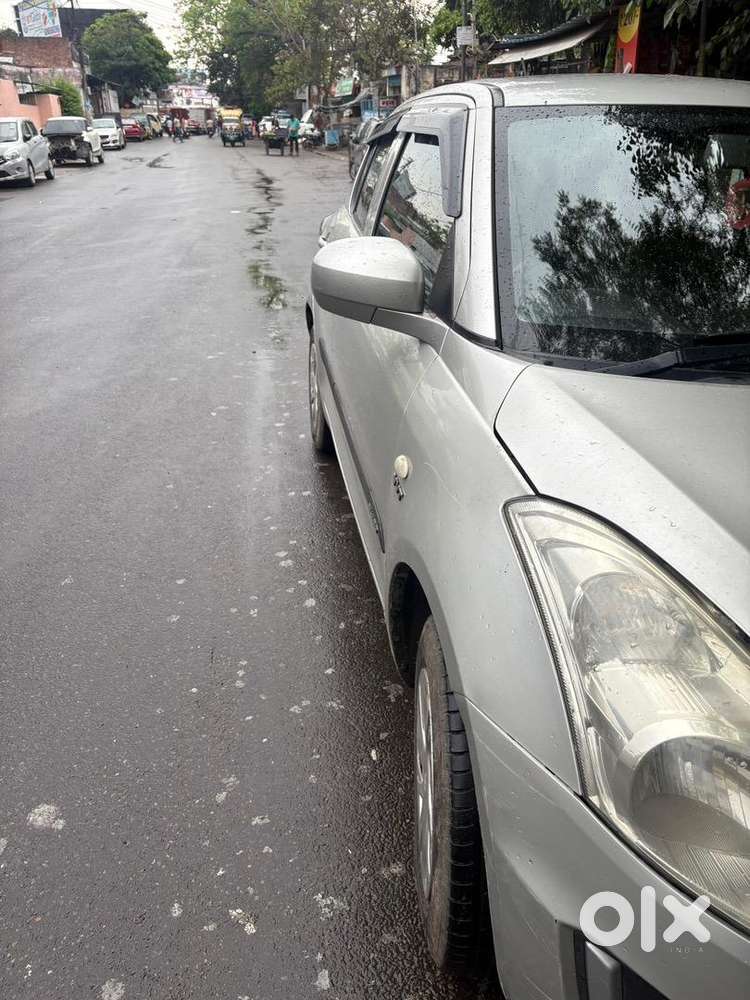 Maruti Suzuki Swift 2017 Cng & Hybrids 62000 Km Driven